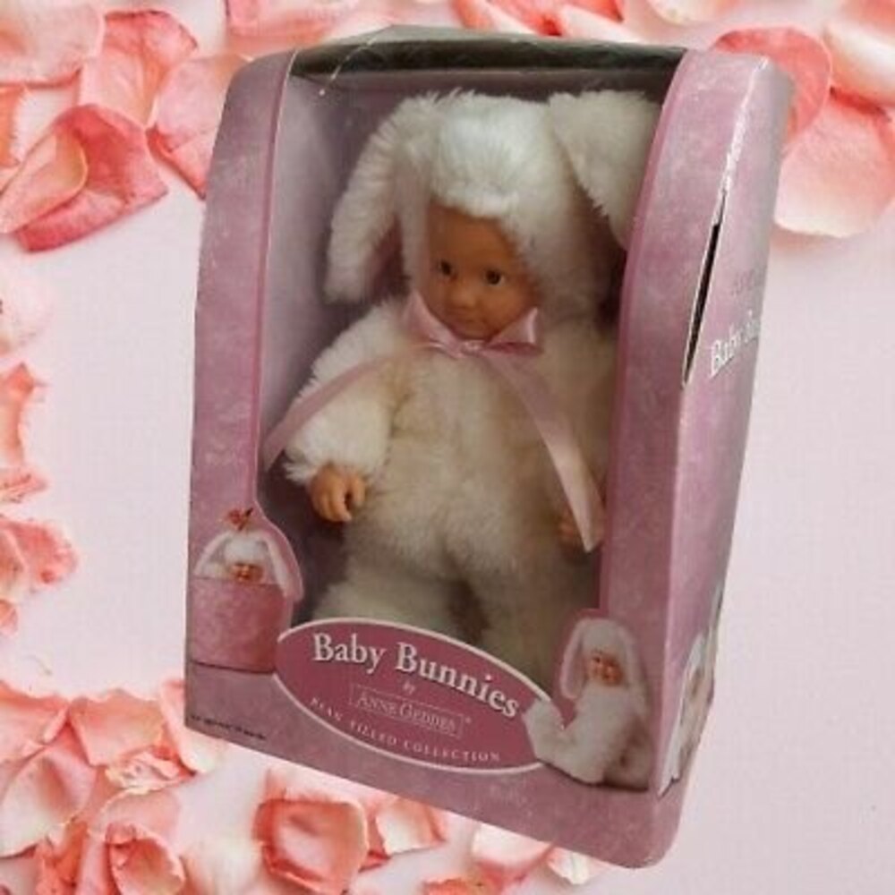 2005 Anne Geddes Baby Bunnies Bean Filled Bunny Rabbit Baby Brown Eyes